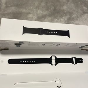 Apple Watch 40 mm M/L sport band - brand new, never worn